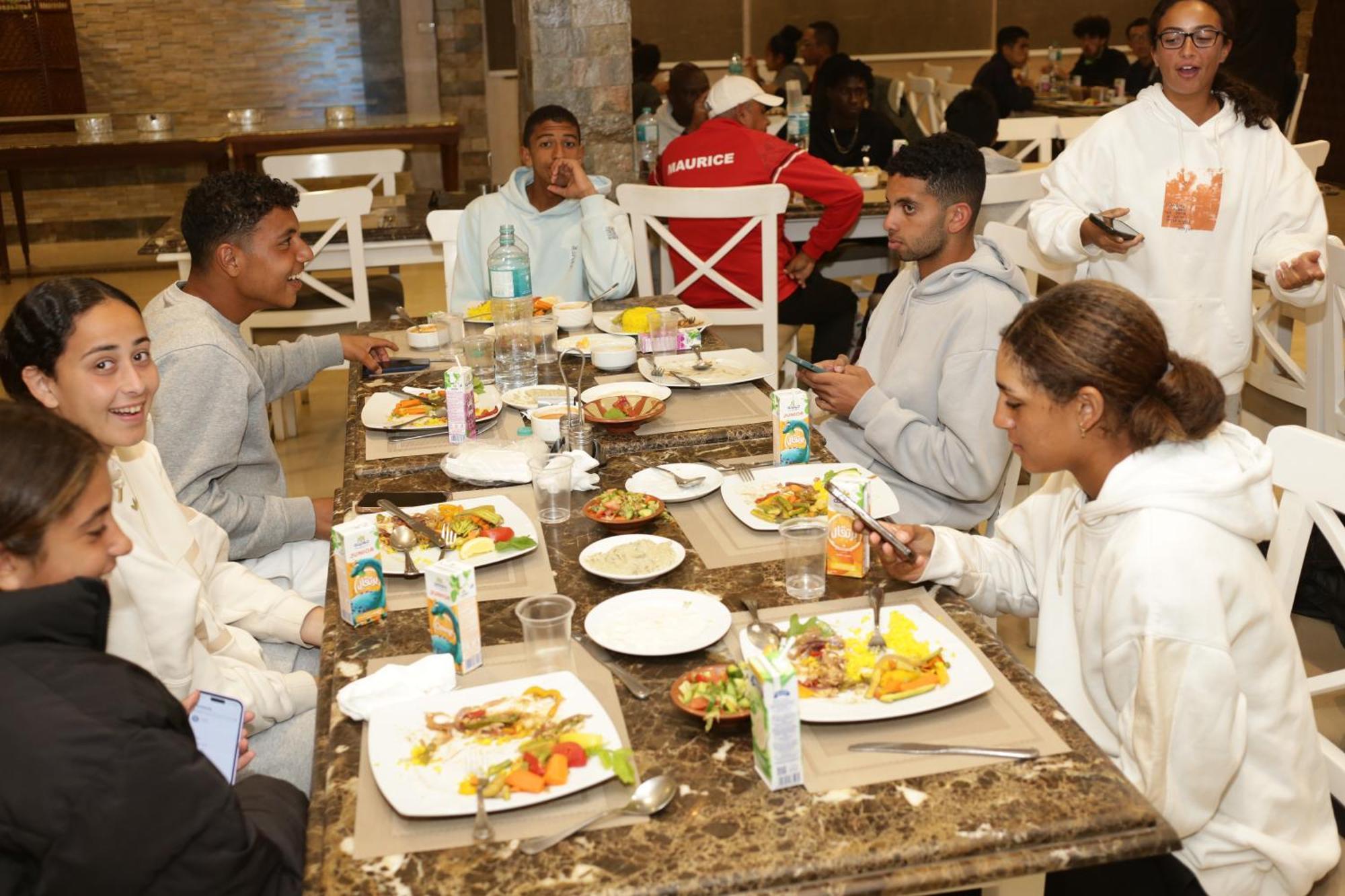 Grand Plaza Sheikh Zayed Hotel Kafr Abu 'umaydah Bagian luar foto
